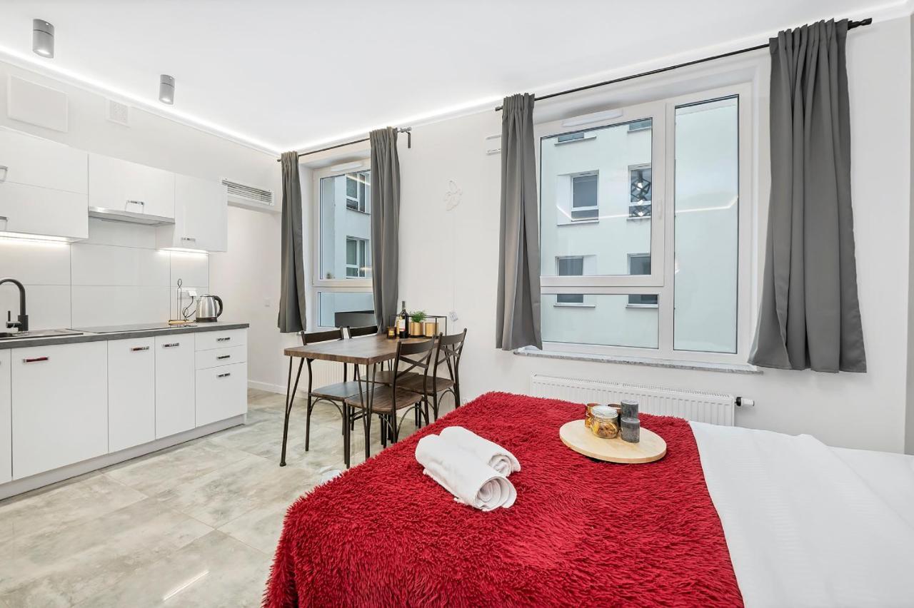 Lumina Apart Near Moniuszko Park Lodz Apartment Ngoại thất bức ảnh