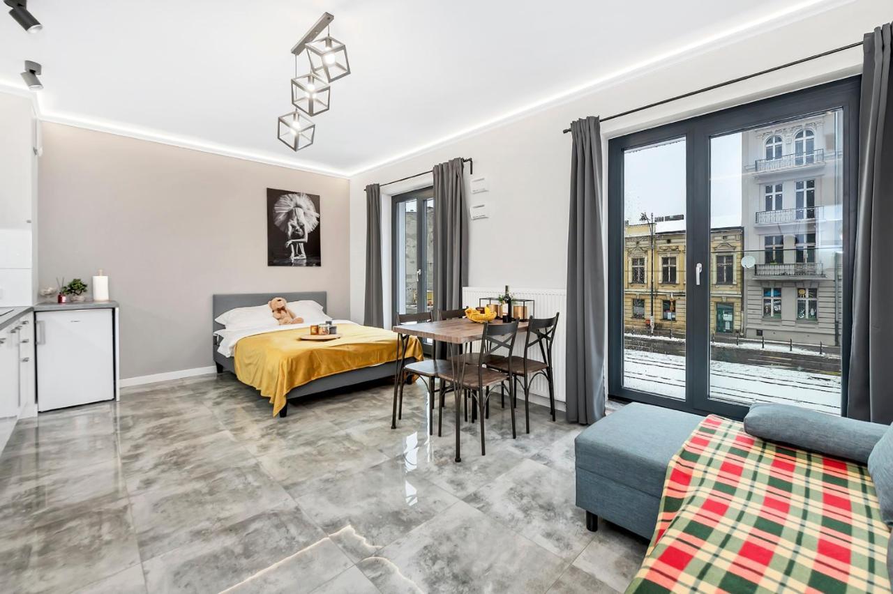 Lumina Apart Near Moniuszko Park Lodz Apartment Ngoại thất bức ảnh
